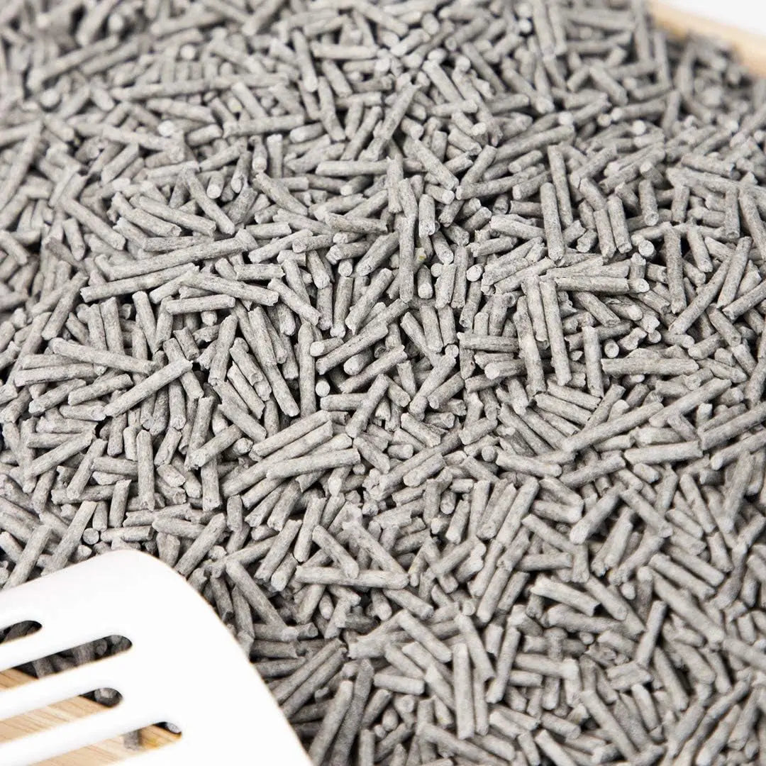 Tofu Cat Litter, Natural, Flushable, Dust Free Extra Clumping Pellet Litter (10 Lb Bag, Charcoal)