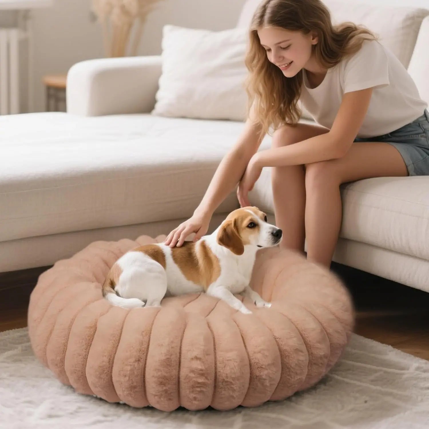 Luxury Donut Dog & Cat Bed, Faux Fur Calming Pet Bed with Non-Slip Base