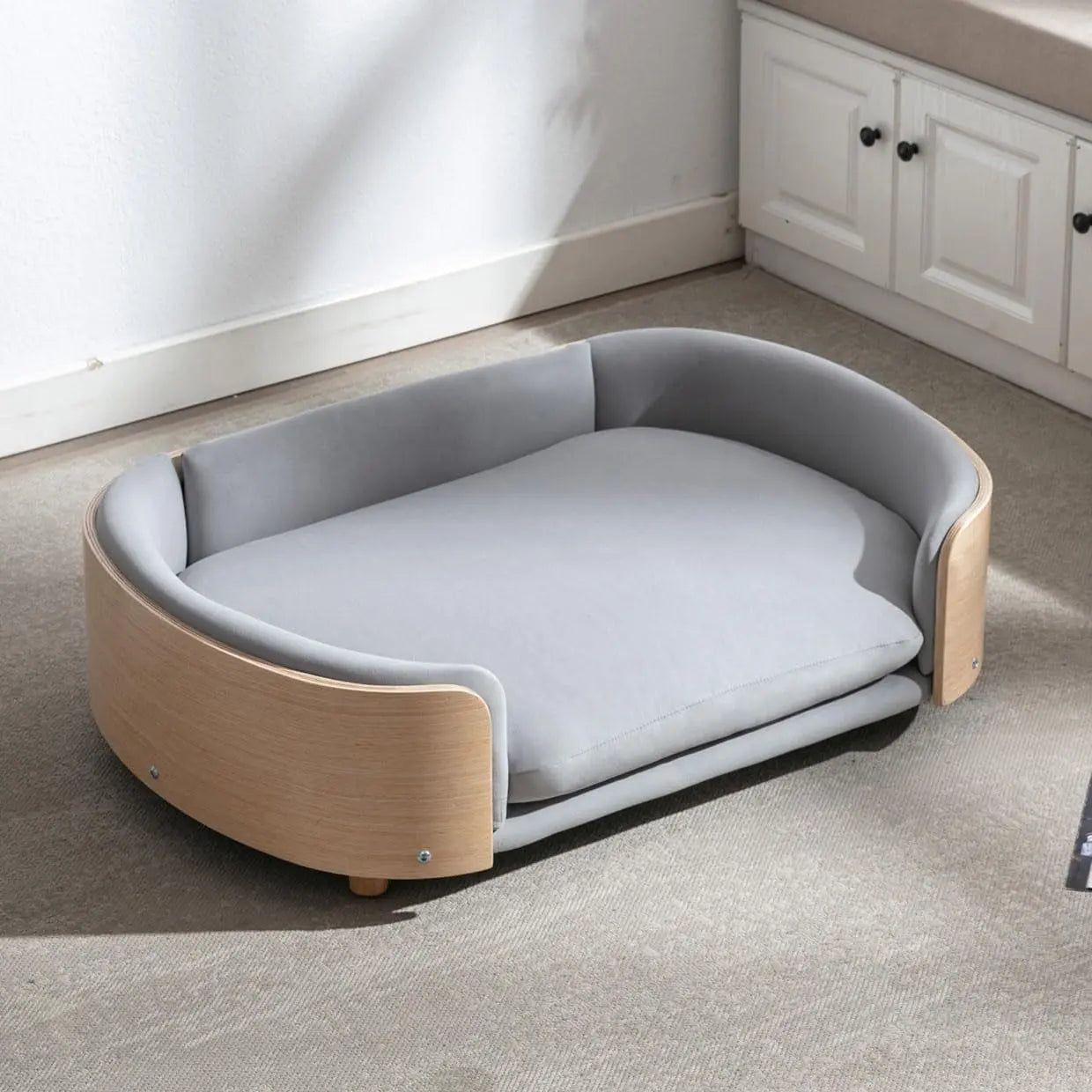 Modern Elevated Pet Sofa Bed with Wood Legs, Velvet Cushion, Washable Cover Light Gray - Wood Large