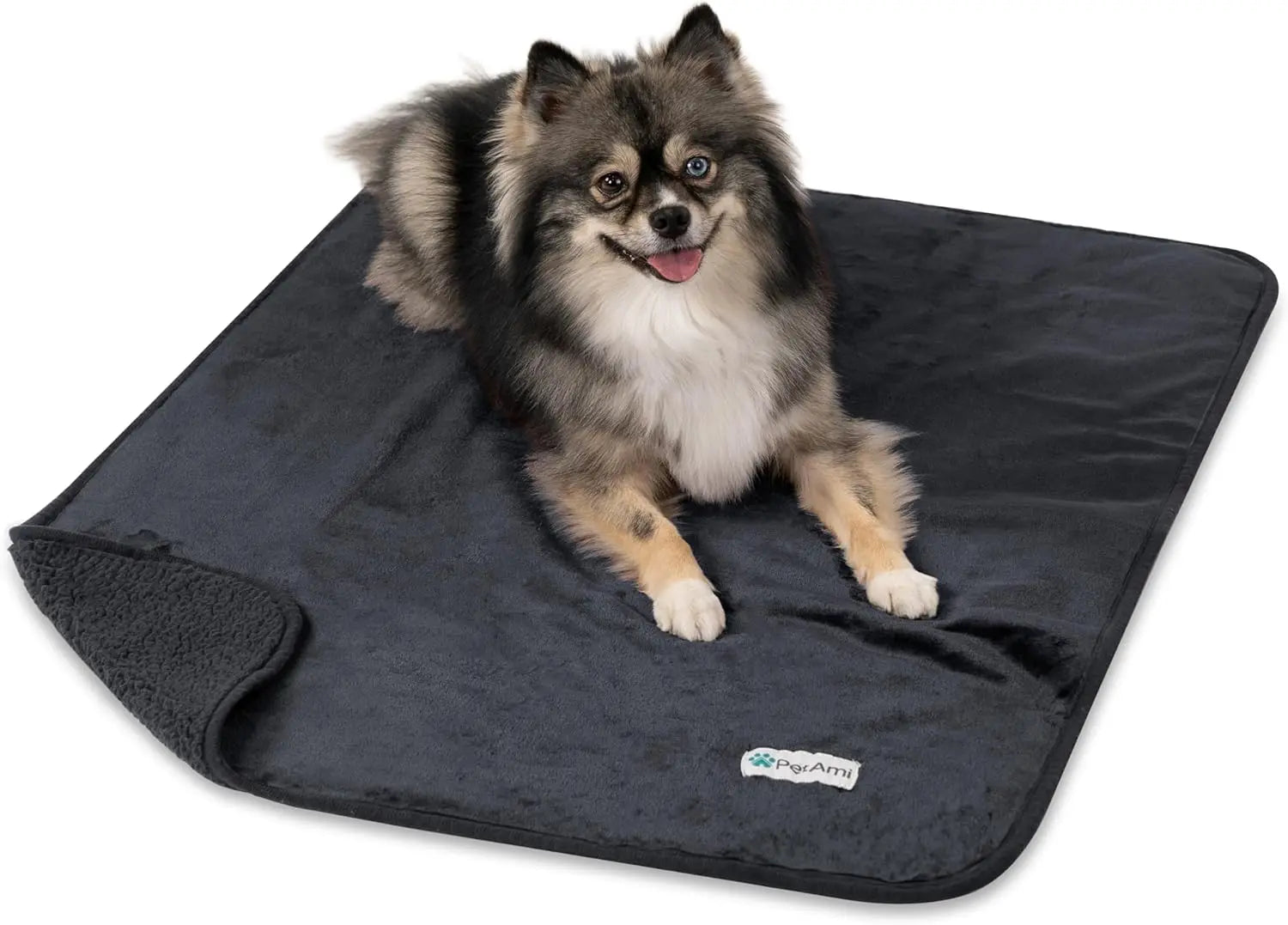 Waterproof Dog Blanket – Reversible Fleece, Washable Couch Protector